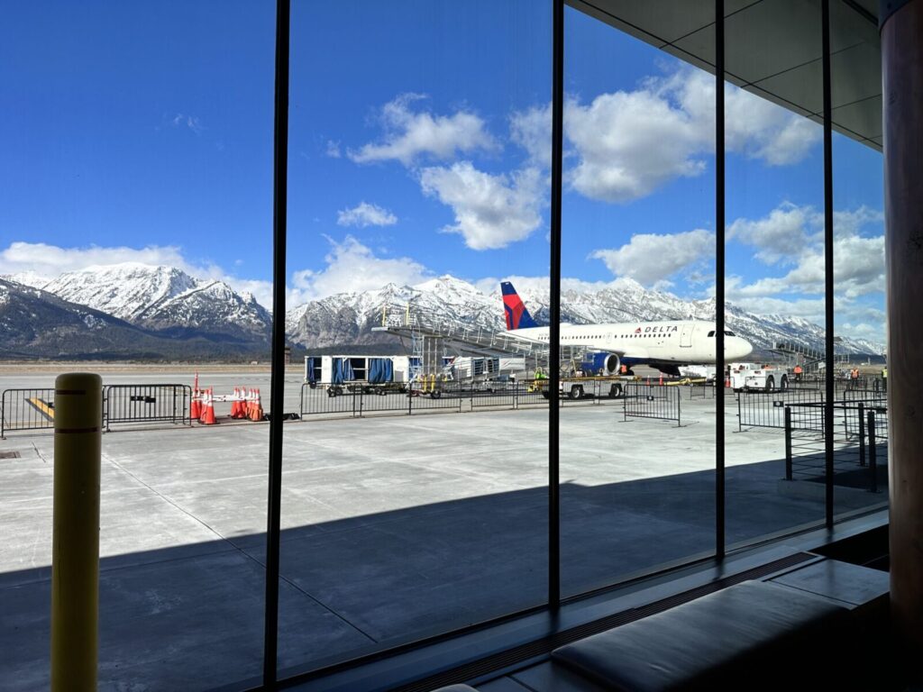 Welcome to the Jackson Hole Airport